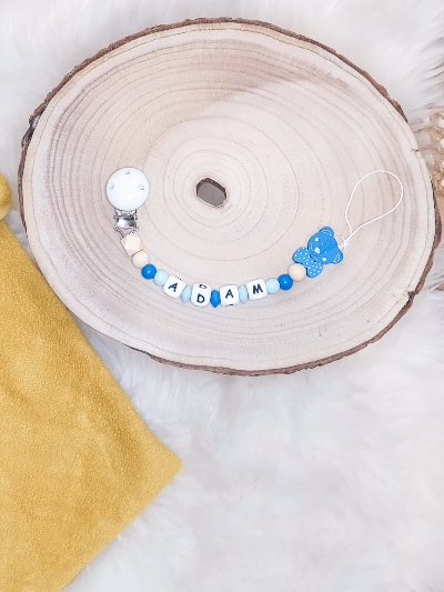 Attaches tétines personnalisables